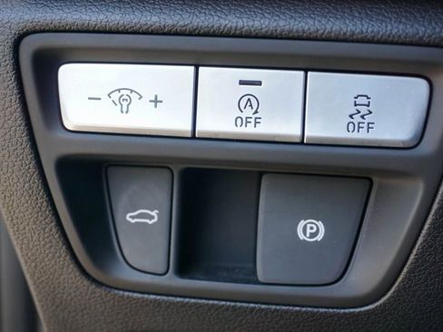 Used 2023 Genesis G80 2.5T image 21