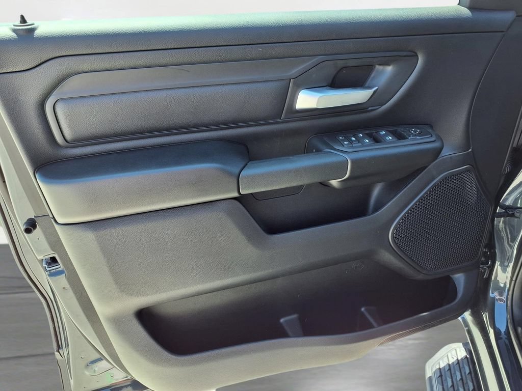 New 2026 RAM 1500 Tradesman AWD/4WD image 12