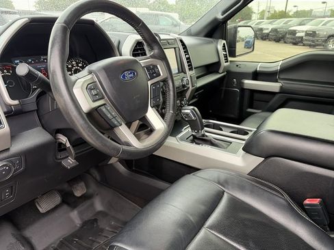 Used 2020 Ford F150 Lariat RWD image 13