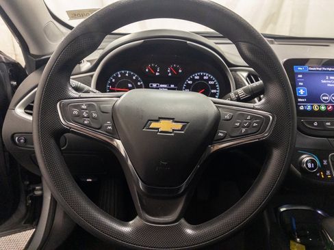 Used 2024 Chevrolet Malibu LT image 15