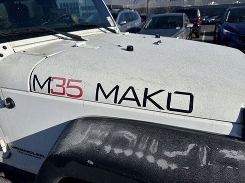 Used 2015 Jeep Wrangler Unlimited Rubicon w/ Connectivity Group image 11