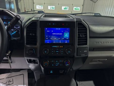 Used 2022 Ford F250 XLT w/ XLT Value Package AWD/4WD image 15