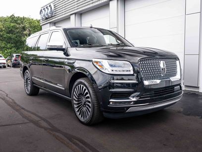 Used 2021 Lincoln Navigator L Black Label w/ Cargo Convenience Package