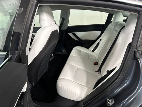 Used 2020 Tesla Model 3 Long Range image 24
