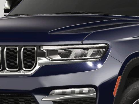 New 2023 Jeep Grand Cherokee Limited w/ Luxury Tech Group II image 71