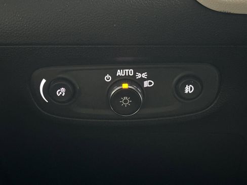 Certified 2023 Buick Encore GX Preferred w/ Cold Weather Comfort Package image 35