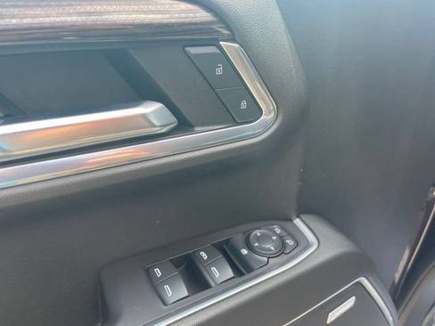 Used 2022 Chevrolet Silverado 1500 RST AWD/4WD image 17