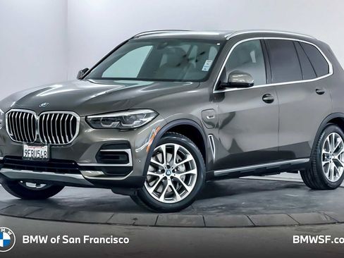 Used 2023 BMW X5 xDrive45e w/ Climate Comfort Package image 1