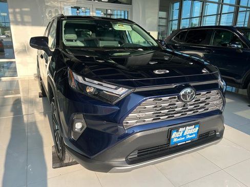 Used 2025 Toyota RAV4 Limited w/ Advanced Technology Package AWD/4WD image 4