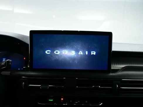 Used 2023 Lincoln Corsair FWD w/ Equipment Group 101A image 17