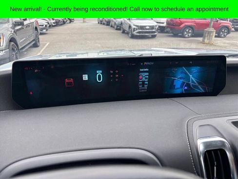 Used 2025 Ford Expedition Platinum AWD/4WD image 15