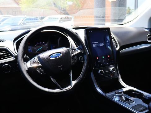 Used 2021 Ford Edge SEL FWD image 35