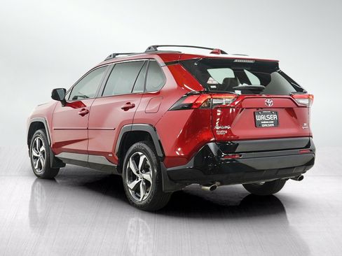 Used 2025 Toyota RAV4 SE w/ Weather & Moonroof Package AWD/4WD image 5