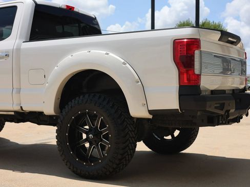 Used 2018 Ford F250 King Ranch w/ King Ranch Ultimate Package AWD/4WD image 5