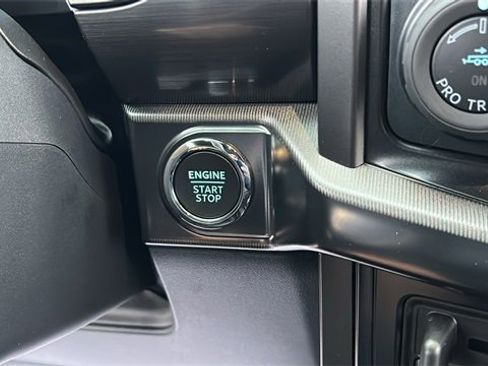 New 2025 Ford F150 Lariat w/ Equipment Group 501A Mid image 15