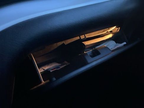 Used 2016 Dodge Journey SXT w/ Comfort/Convenience Group image 19