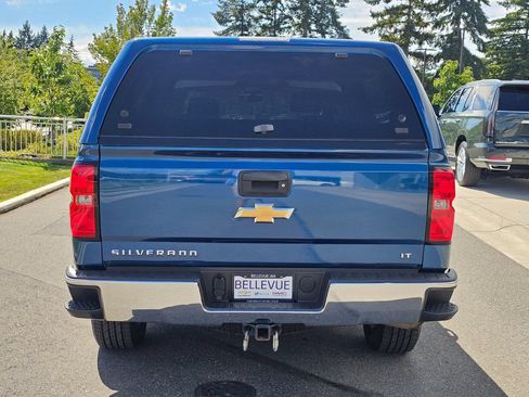 Used 2017 Chevrolet Silverado 1500 LT w/ All Star Edition AWD/4WD image 4