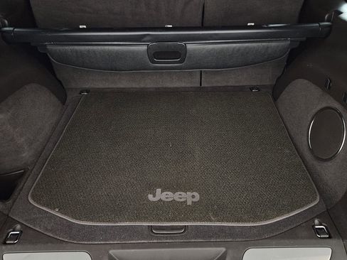 Used 2018 Jeep Grand Cherokee Summit w/ Platinum Series Group RWD image 33
