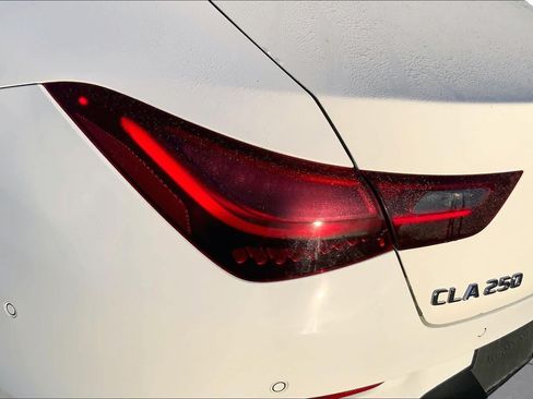 Used 2025 Mercedes-Benz CLA 250 4MATIC image 27