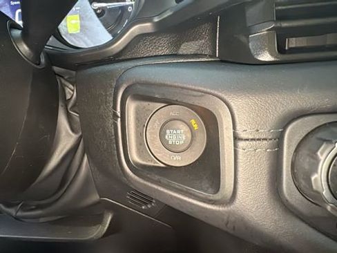 Used 2025 Jeep Wrangler Unlimited Rubicon 4xe w/ Safety Group image 16