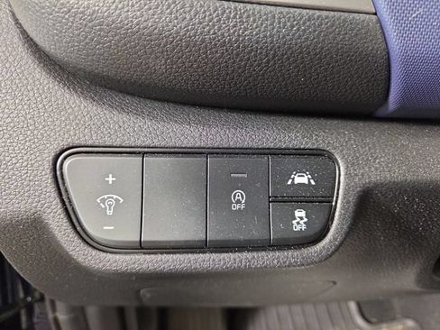Certified 2023 Kia Seltos S w/ Navigation Package AWD/4WD image 26