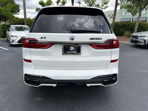 Used 2022 BMW X7 M50i AWD/4WD image 10