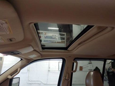 Used 2010 Ford Explorer Eddie Bauer image 22