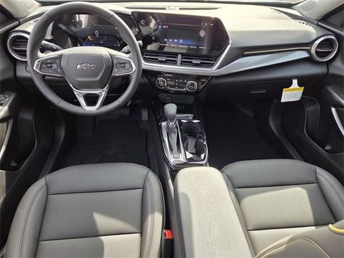 New 2026 Chevrolet Trax ACTIV w/ Sunroof Package image 19