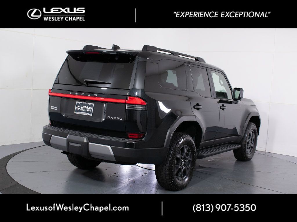 Certified 2025 Lexus GX 550 AWD/4WD image 4