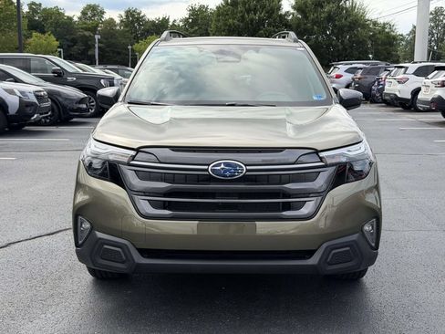 Certified 2026 Subaru Forester Premium w/ Base/Premium Package AWD/4WD image 8