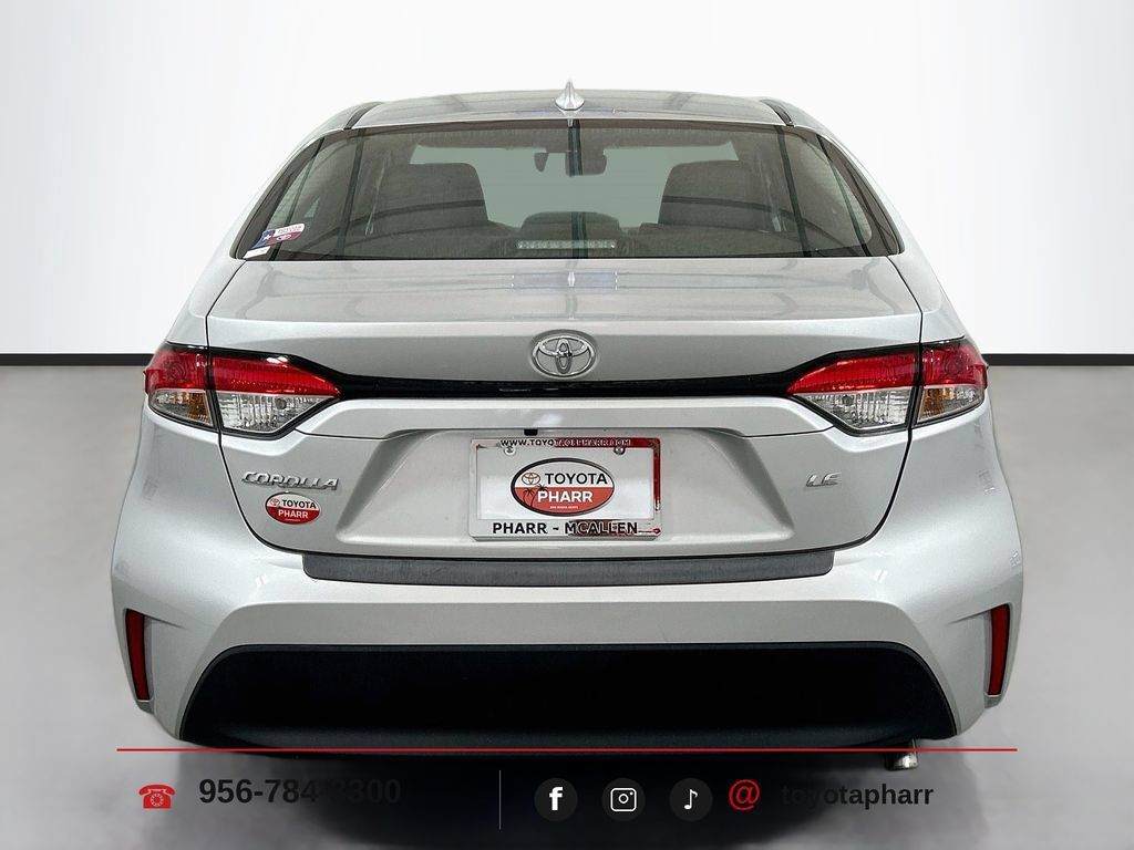 Used 2025 Toyota Corolla LE FWD image 6