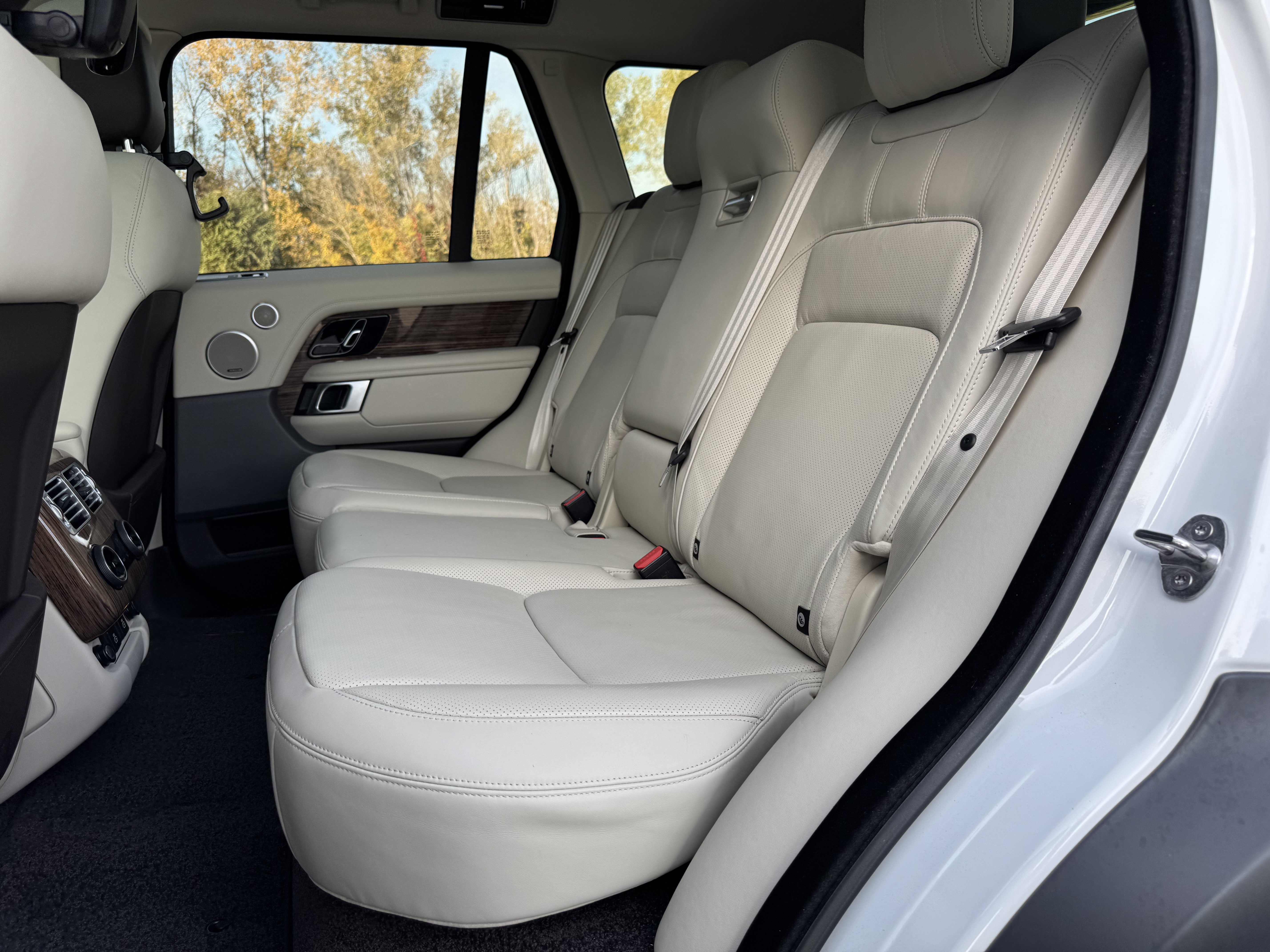 Used 2022 Land Rover Range Rover Westminster Edition AWD/4WD image 29