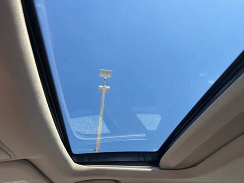 Used 2023 Acura TLX image 17