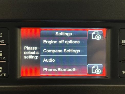 Used 2015 Dodge Journey SE w/ Flexible Seating Group image 31