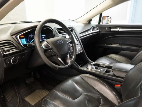 Used 2019 Ford Fusion Titanium image 7