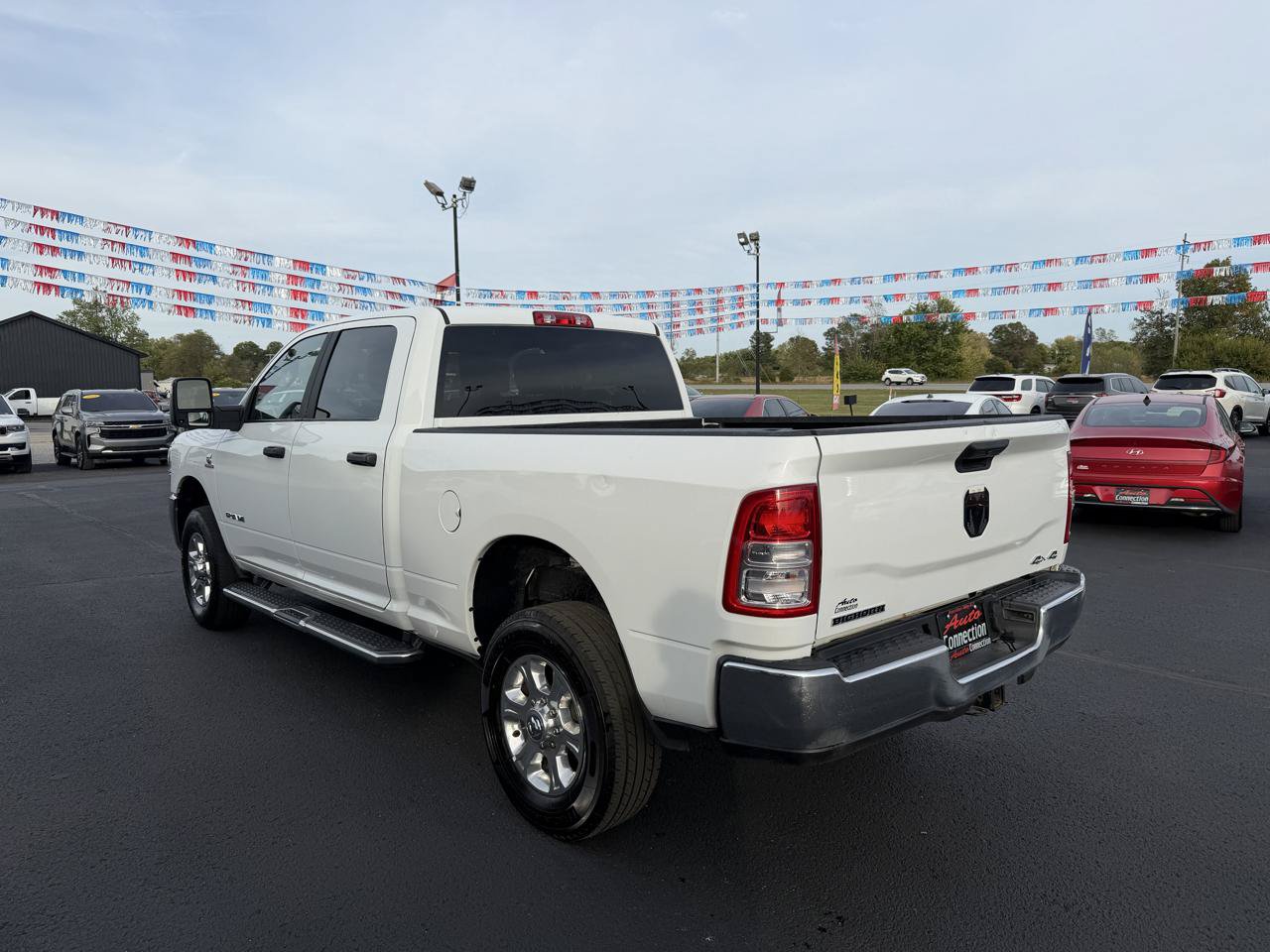 Used 2024 RAM 2500 Big Horn AWD/4WD image 7