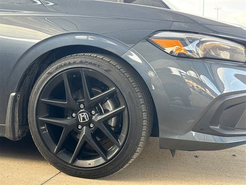 Used 2022 Honda Civic Sport image 5