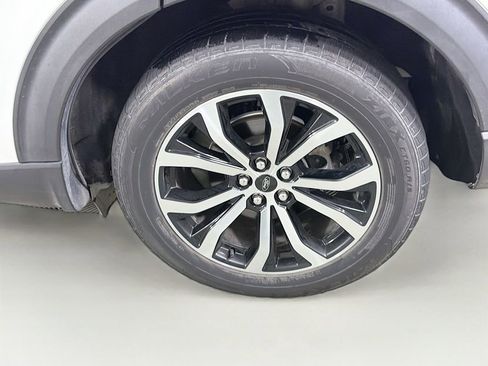 Used 2020 Ford Explorer ST w/ Premium Technology Package AWD/4WD image 35