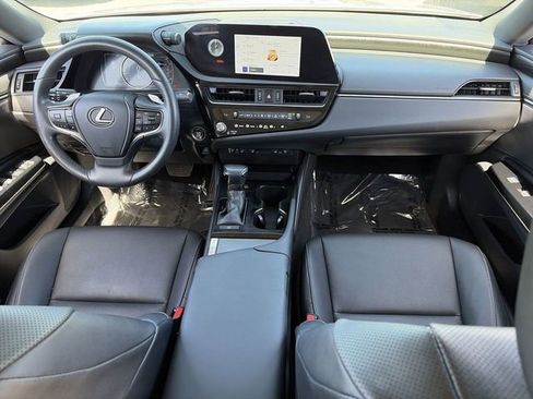 Used 2023 Lexus ES 350 w/ Premium Package image 16