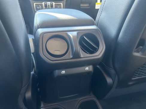 New 2026 Jeep Gladiator Sport image 20