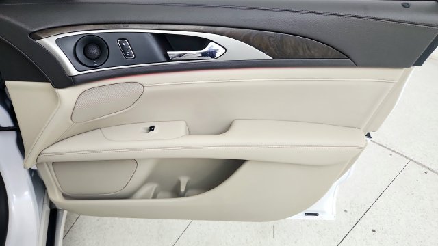Used 2018 Lincoln MKZ Reserve w/ Technology Package FWD image 41