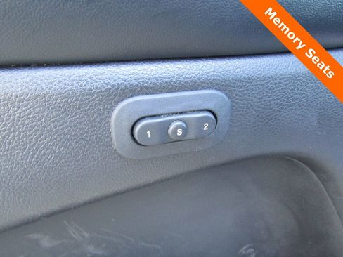 Used 2018 Jeep Grand Cherokee Limited image 6