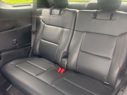 Used 2025 Ford Explorer ST AWD/4WD image 36