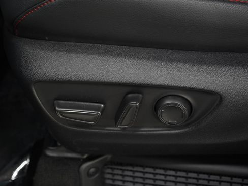 Used 2025 Toyota Sienna XSE AWD/4WD image 24