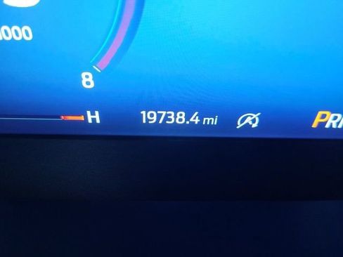 Certified 2024 Ford Escape Platinum image 24