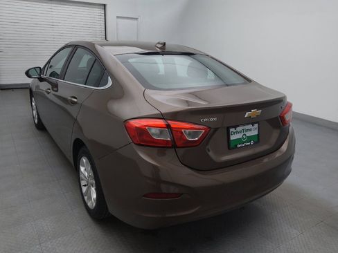 Used 2019 Chevrolet Cruze LT image 5