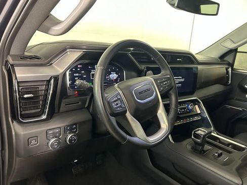 Used 2024 GMC Sierra 1500 Denali AWD/4WD image 14