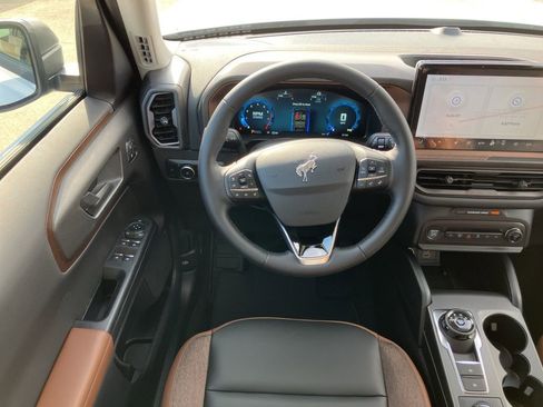 New 2025 Ford Bronco Sport Outer Banks image 24