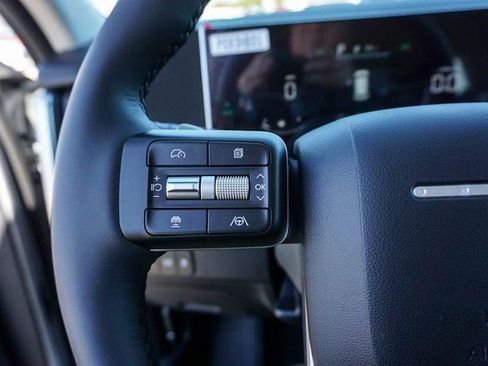 New 2026 Hyundai Santa Fe SE image 24