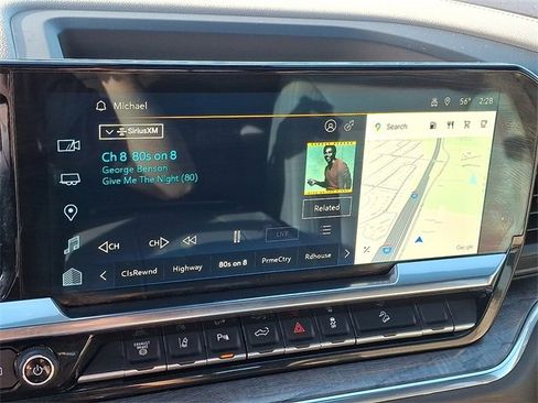 Used 2024 Chevrolet Silverado 2500 LTZ w/ LTZ Plus Package image 18